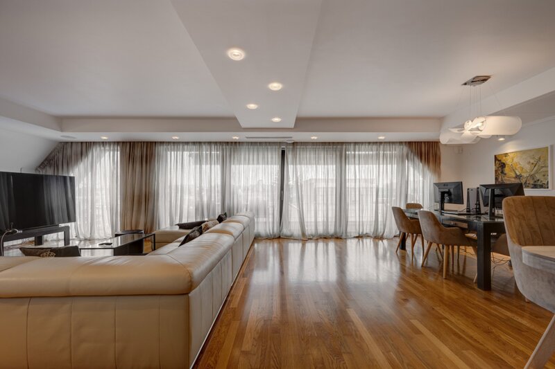 Domenii, Ciresarii, penthouse duplex boutique.