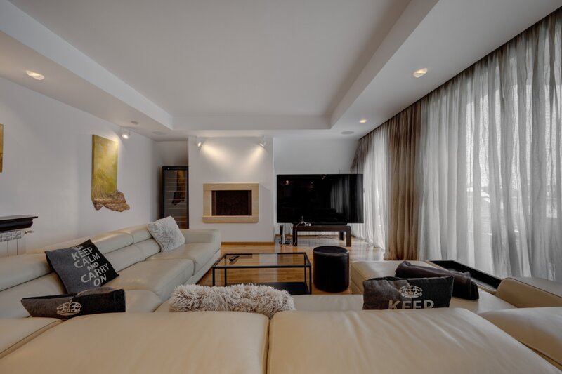 Domenii, Ciresarii, penthouse duplex boutique.